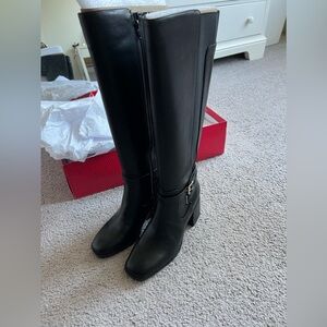 Kelly and Katie Cira Boot